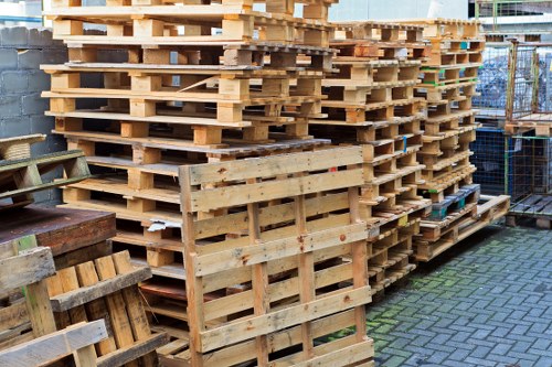 Efficient booking process for lorry hire services